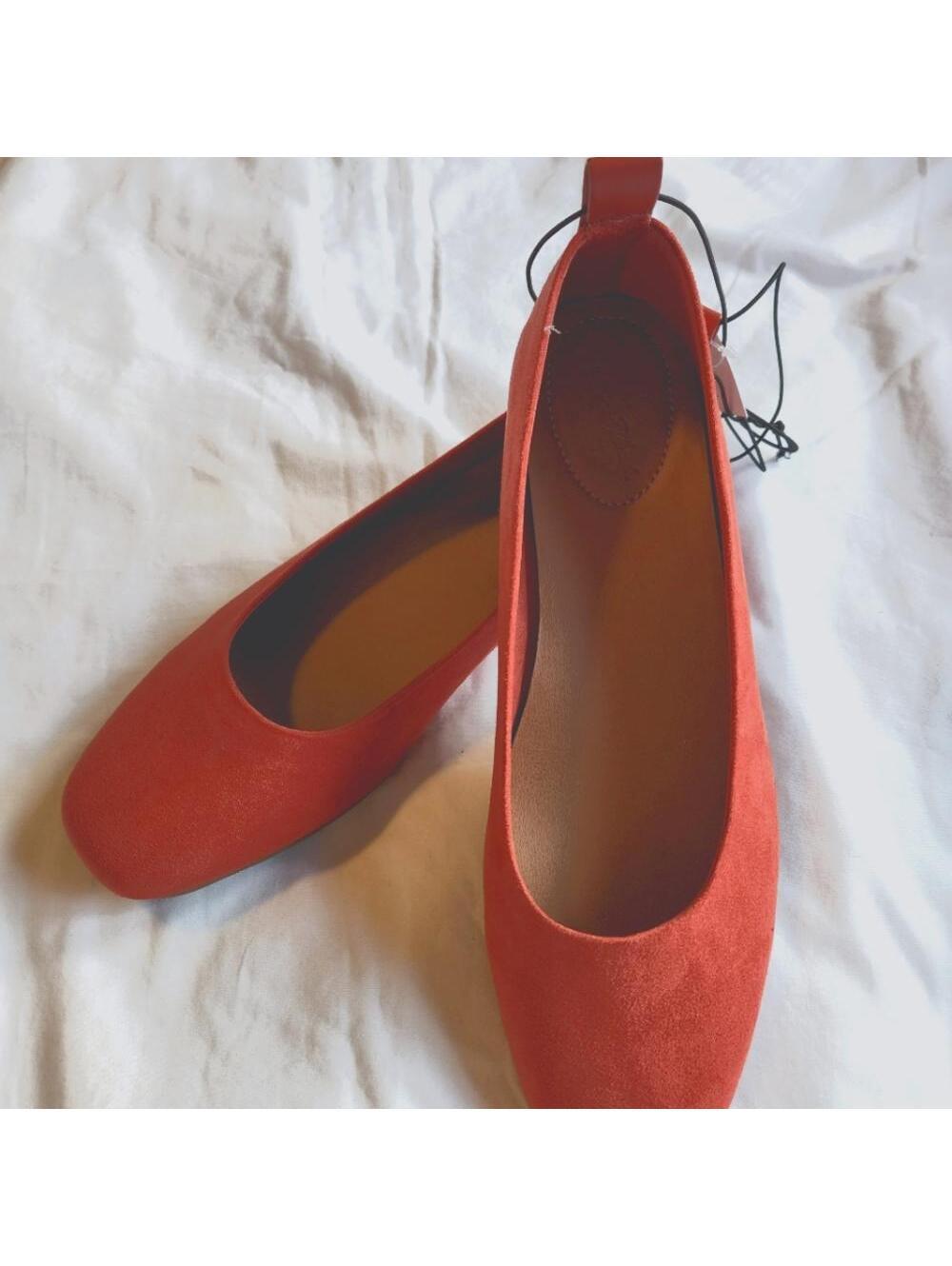 Thread Red Textile Upper Comfortable Flats - Picture 3 of 4